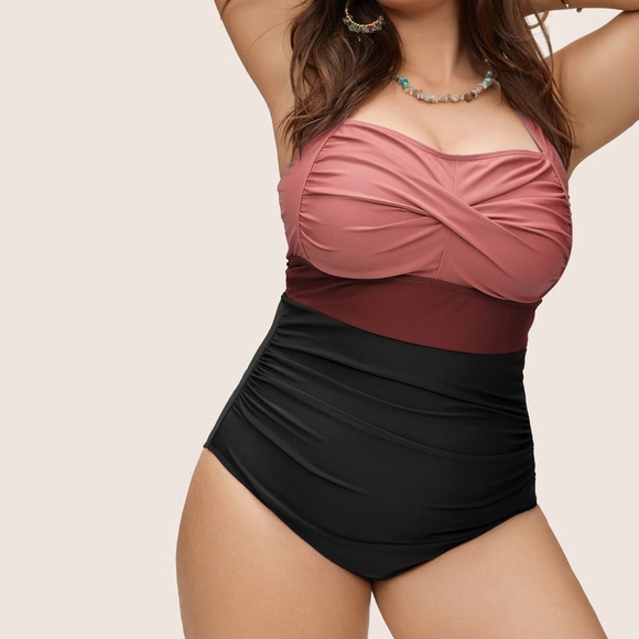 Bloomchic Contrast Twist Front Tummy-Control One Piece Swimsuit - Picture 3 of 6
